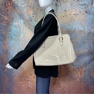 NWOT Kate Spade Beige Patent Leather handbag